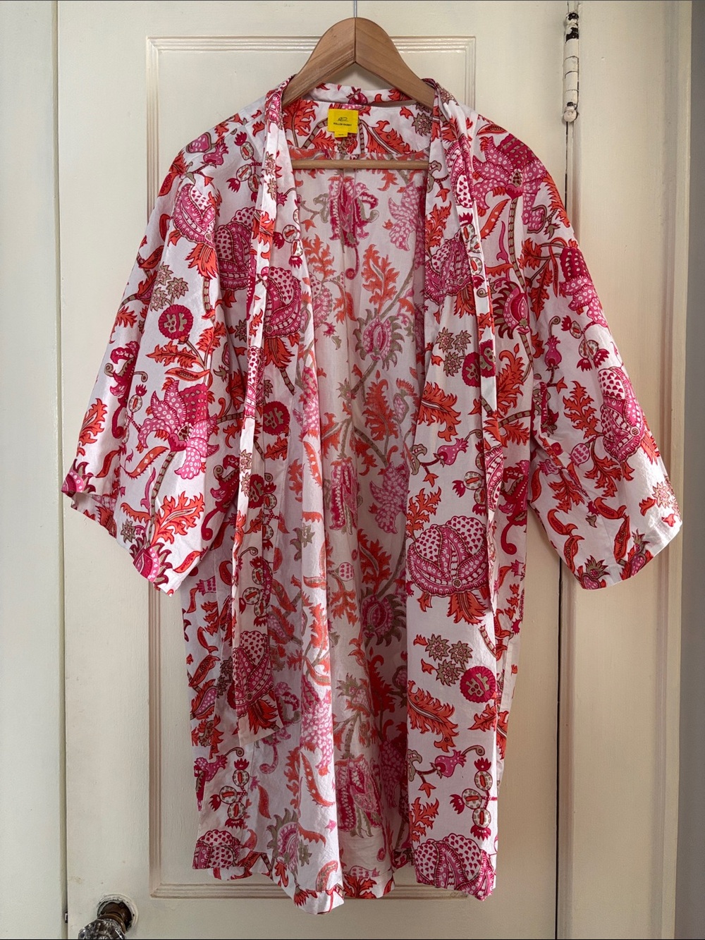 Roller Rabbit White Robe with Pink and Orange Floral Print